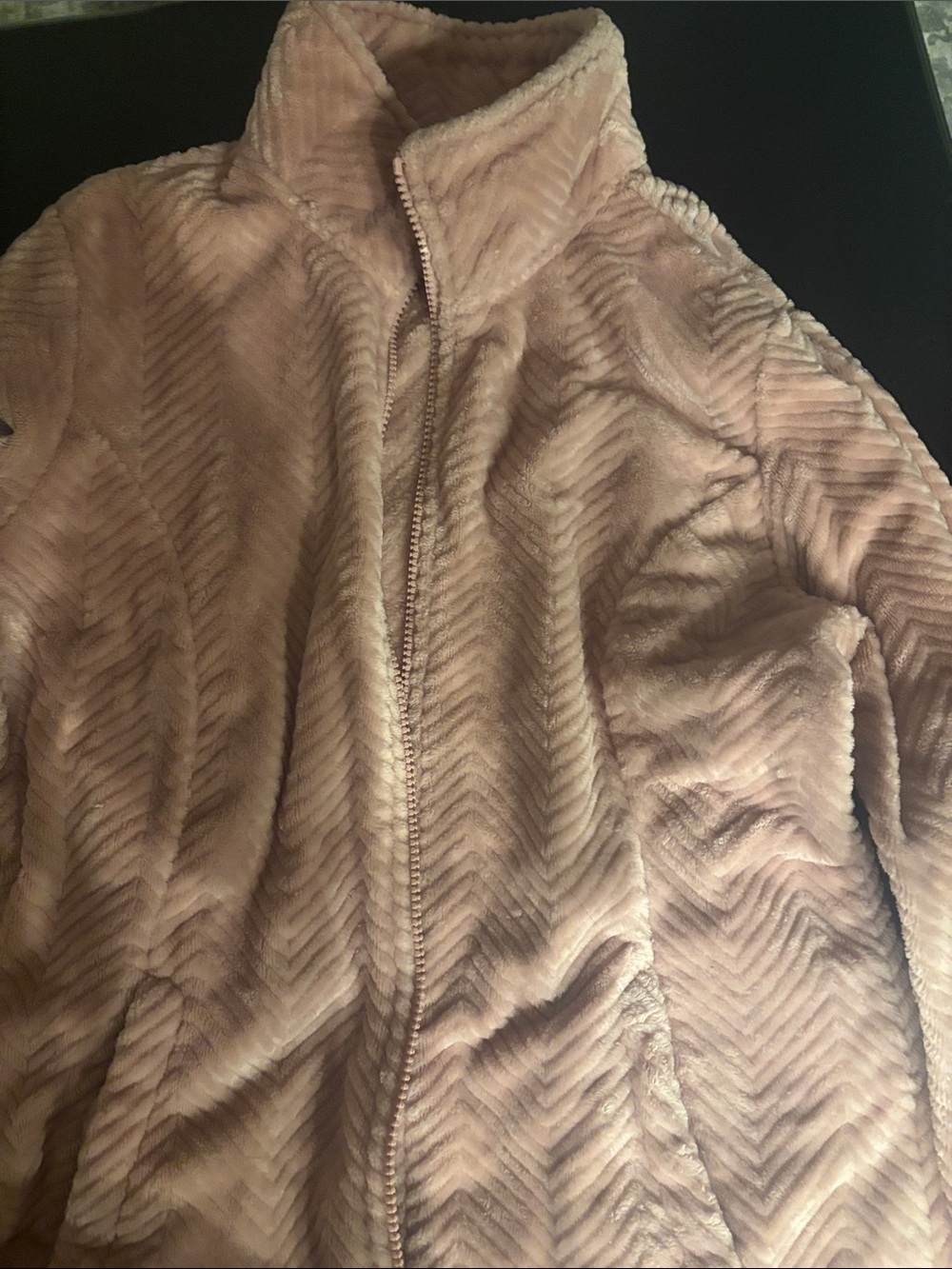 Cozy Chevron Plush Zip-Up Jacket in Blush Pink